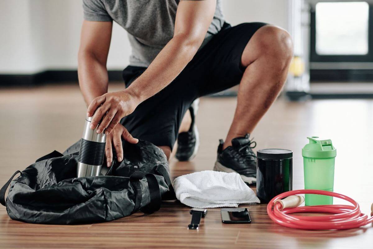 Gym Essentials for Beginners: Everything You Need - Gym Girl Habits